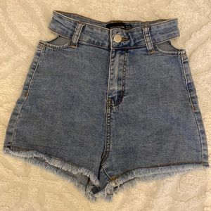 Pretty little thing, cut out side Jean shirts, US 2